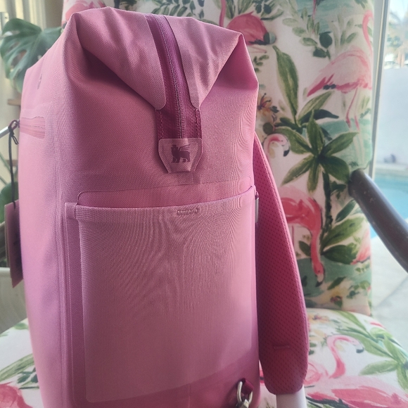 Stanley Midi Cooler - Picture 3 of 3